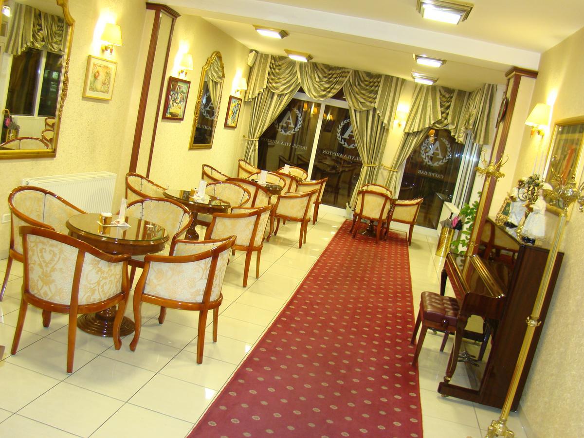 Hotel Ariston 3*